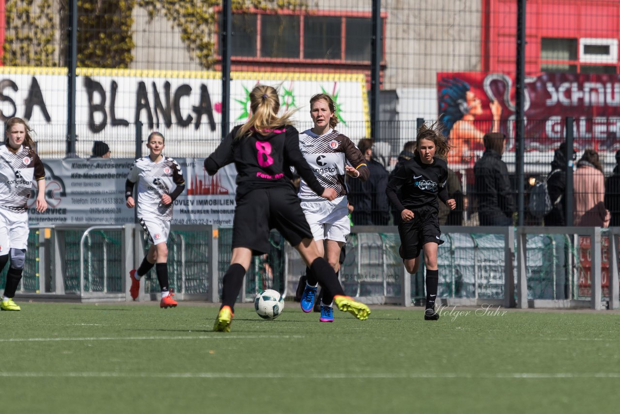 Bild 64 - B-Juniorinnen St.Pauli - C-Juniorinnen SV Steinhorst : Ergebnis: 1:2